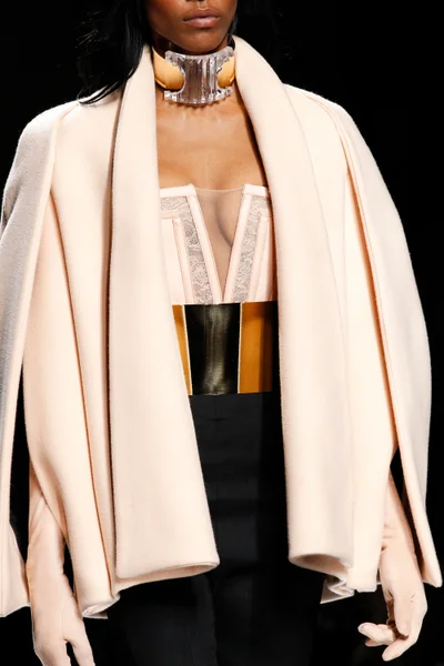 Look 136